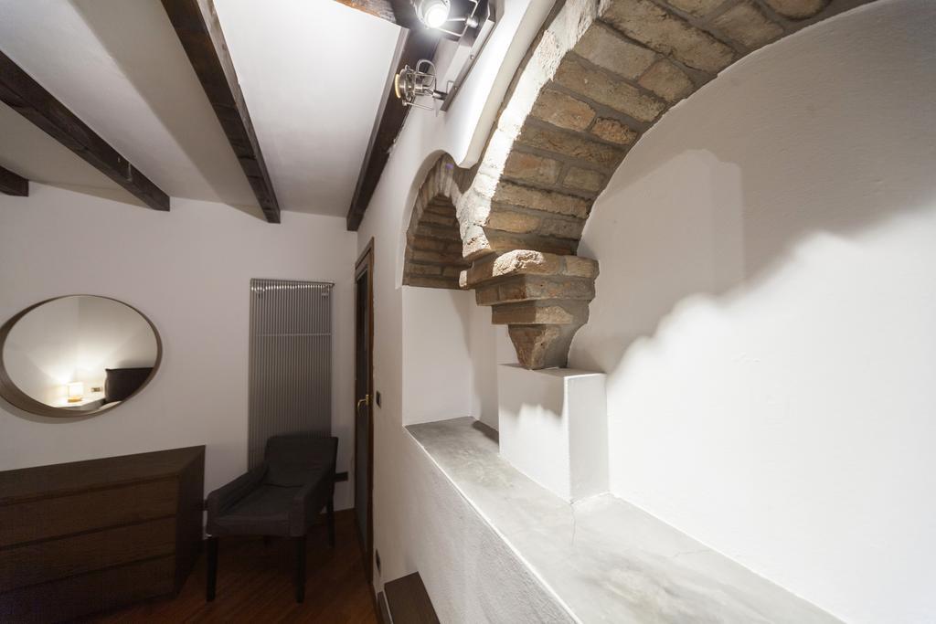 Ludovico De Varthema, Bologna Appartement Buitenkant foto