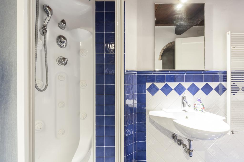 Ludovico De Varthema, Bologna Appartement Buitenkant foto