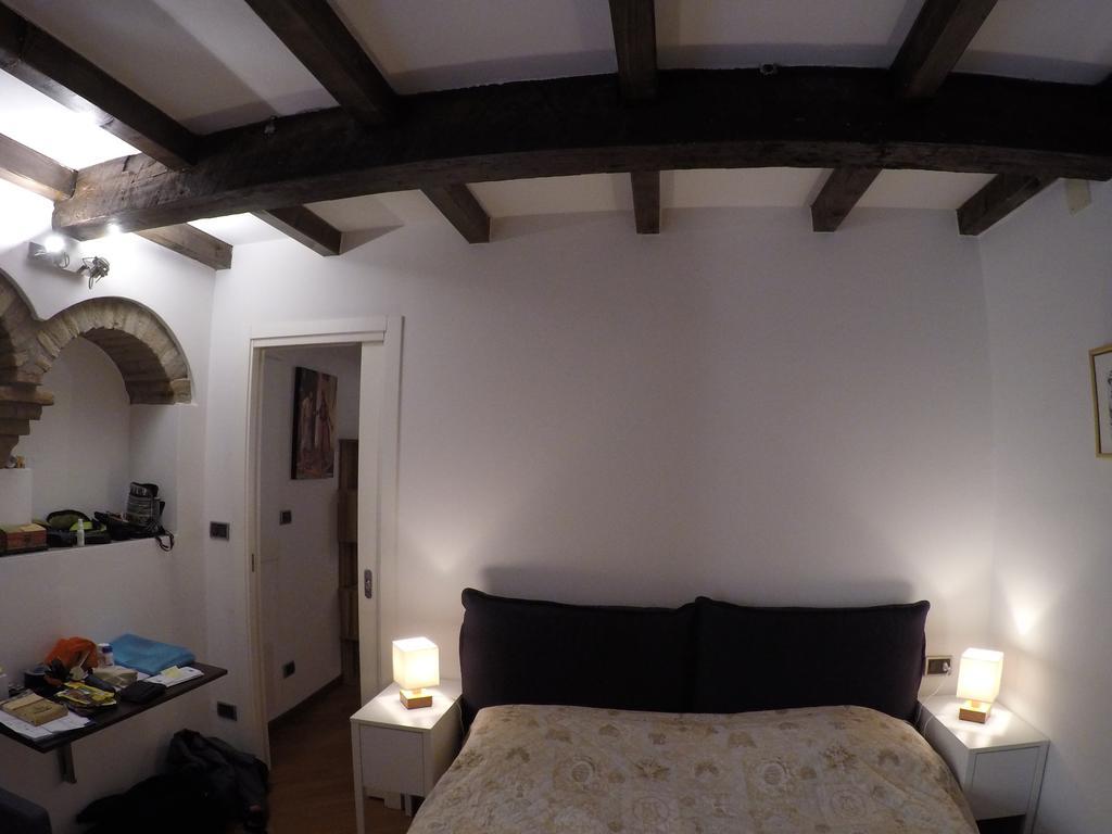 Ludovico De Varthema, Bologna Appartement Buitenkant foto